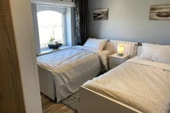 The Skerries Lifeboat House - The Lifeboat and Seaview Terrace - bedroom - 540x360